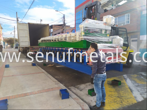 840 Single layer metal forming machine coil glazed tile roll forming machine18 840 Single layer metal forming machine coil glazed tile roll forming machine18