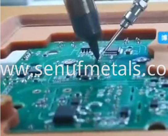 Automatic USB connector soldering Machine robotic wire welding equipment2