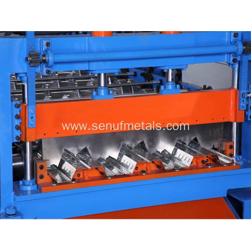 Floor decking cutter